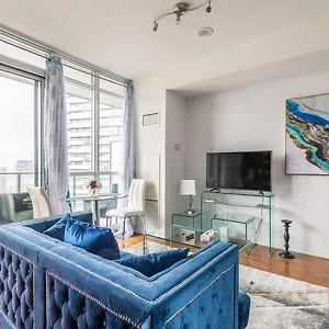 Gorgeous 1br W/parking Across The Scotiabank Arena Apartment
